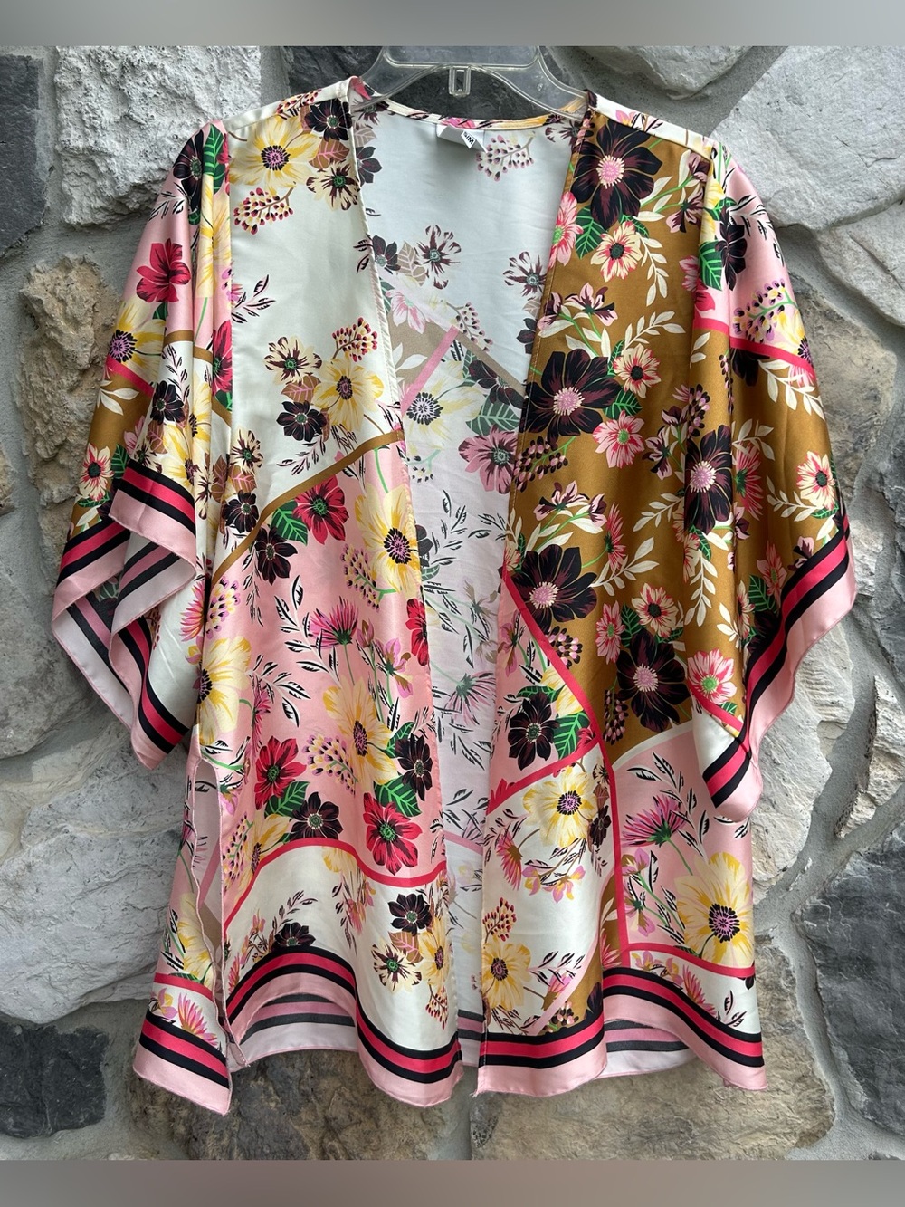 Ivy Jane Kimono Size S/M Colorful Satin Boho Festival Patchwork Floral Gypsy